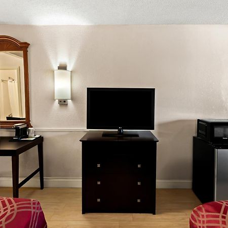 Bellmawr Economy Inn Bellmawr-Philadelphia Area Esterno foto